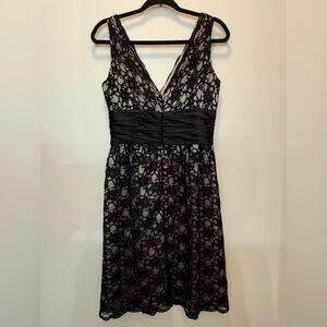 JS Boutique‎ Black Lace Formal Dress - Size 8